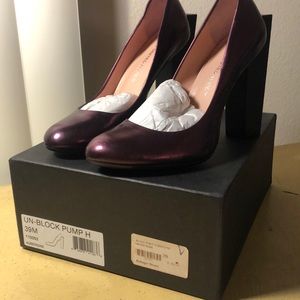 United Nude brand block pump Aubergine 39M